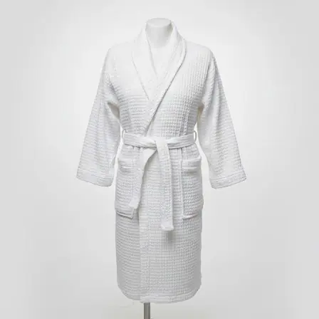 Обычное белое полотенце